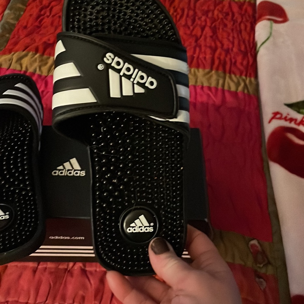 Adidas slides - Picture 2 of 4